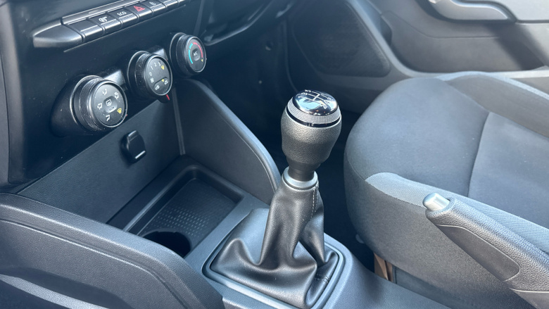 Dacia Duster 1.6 SCe Essential 5dr Petrol Estate